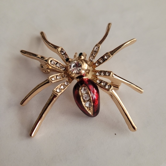 Spider Pin - Picture 3 of 3